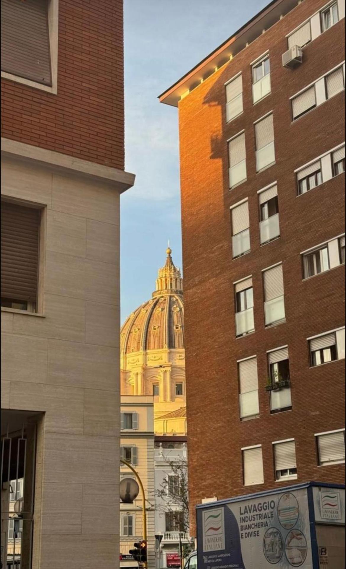 Nima Holiday 49 — Photos 1